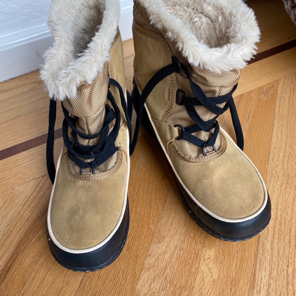 Boys Sorels - Size 6 (Big Boys)